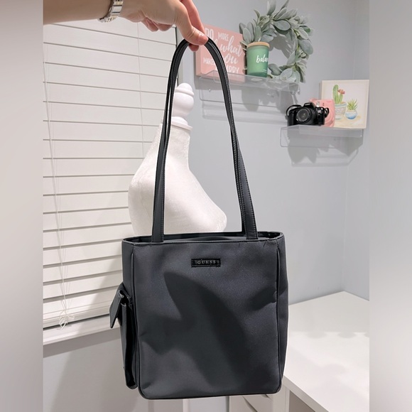 Guess Vintage Y2K Shoulder‎ Bag - Picture 1 of 8